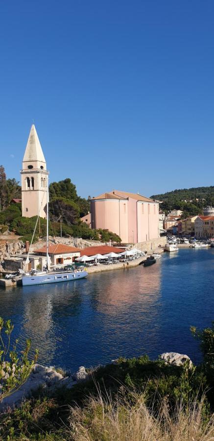 Narcis Central Apartment With Sea & City Views Veli Lošinj Εξωτερικό φωτογραφία