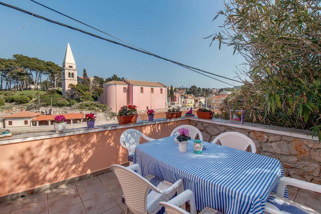 Narcis Central Apartment With Sea & City Views Veli Lošinj Εξωτερικό φωτογραφία